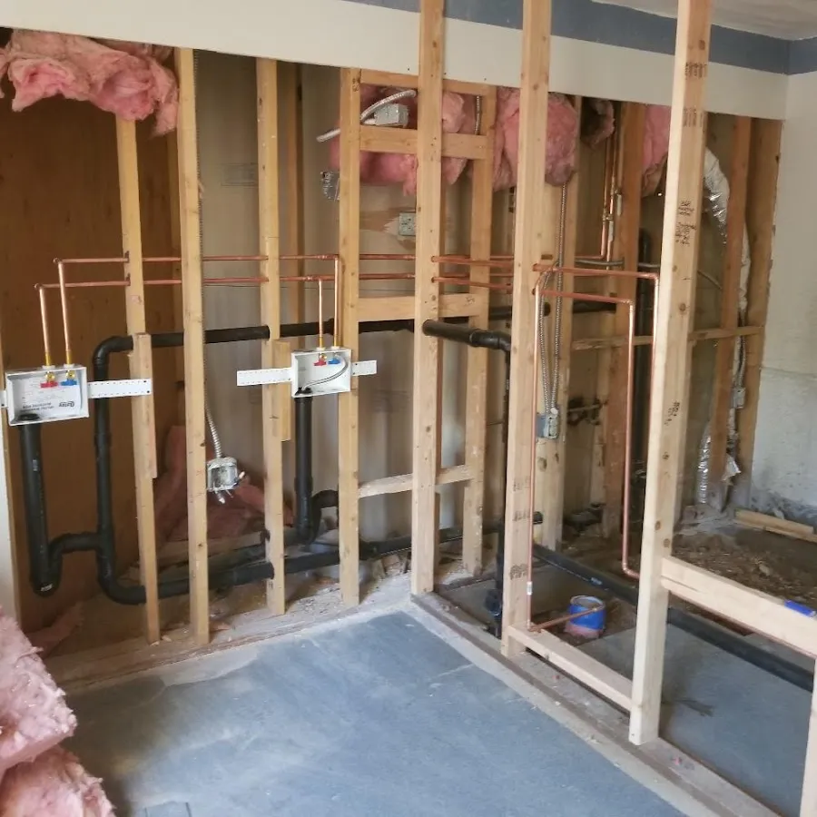 Copper pipe rough-in and plumbing installation in Hamilton